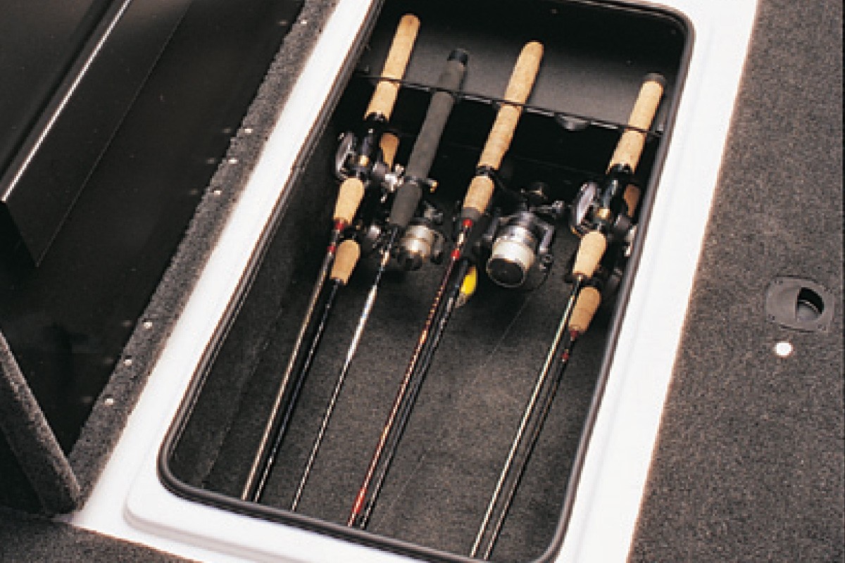 VMAG 196 - Charger Boats